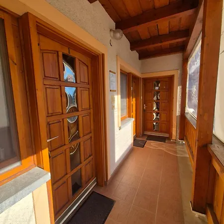 Napfeny Apartmanhaz Apartmán