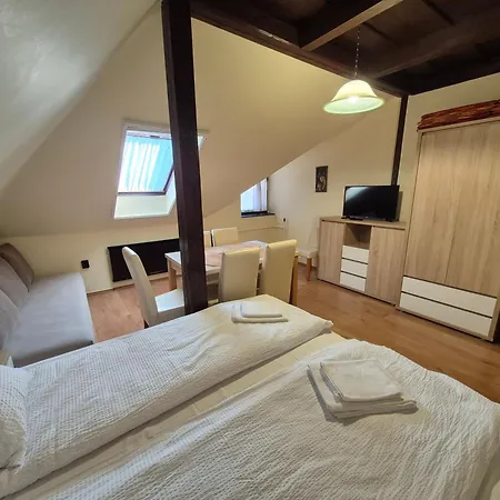 Апартаменты Napfeny Apartmanhaz